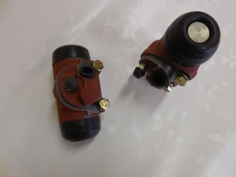 Váleček brzd.A21  ZNP d.28 +A21 T/M93-