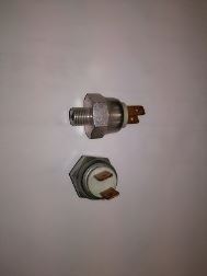 Spínač brzd.krátký A21/31/+TURBO