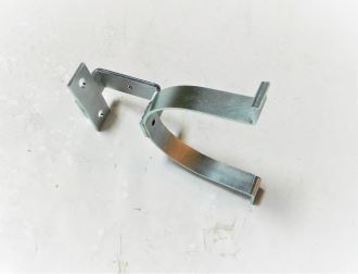 Držák výfuku A80-objimka horní zadní-orig.