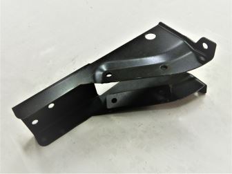 Konzola předního uložení kabiny  D4* - NT