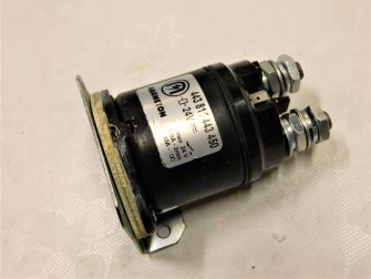 Spínač  ohřevu mřížky- stykač Cummins-  Magneton  24V