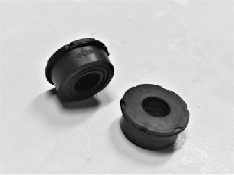 Vložka tlumící víka ventilů Cummins -orig.